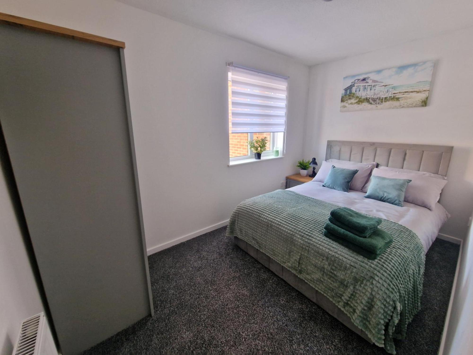 Urban Retreat In Newcastle- Pet Friendly- Garden Holiday home *